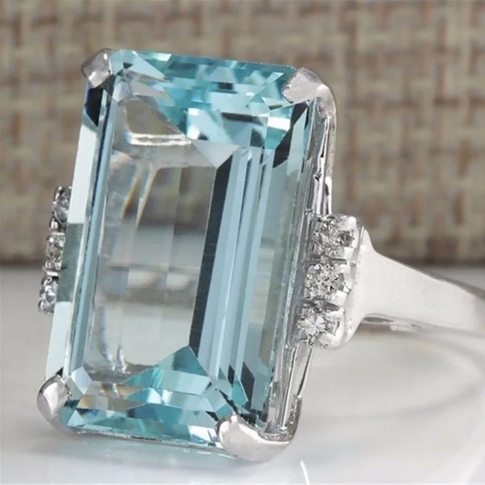 925 Sterling Silver ring - Picture 2 of 3